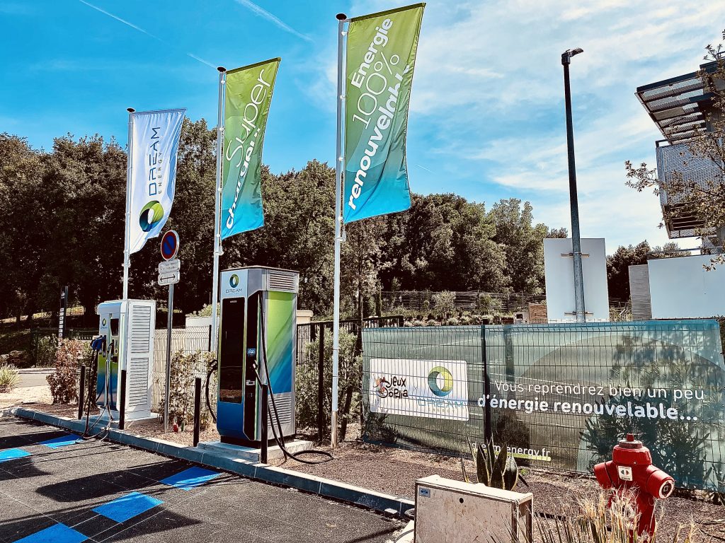 Opening of a new supercharger station in Sophia Antipolis